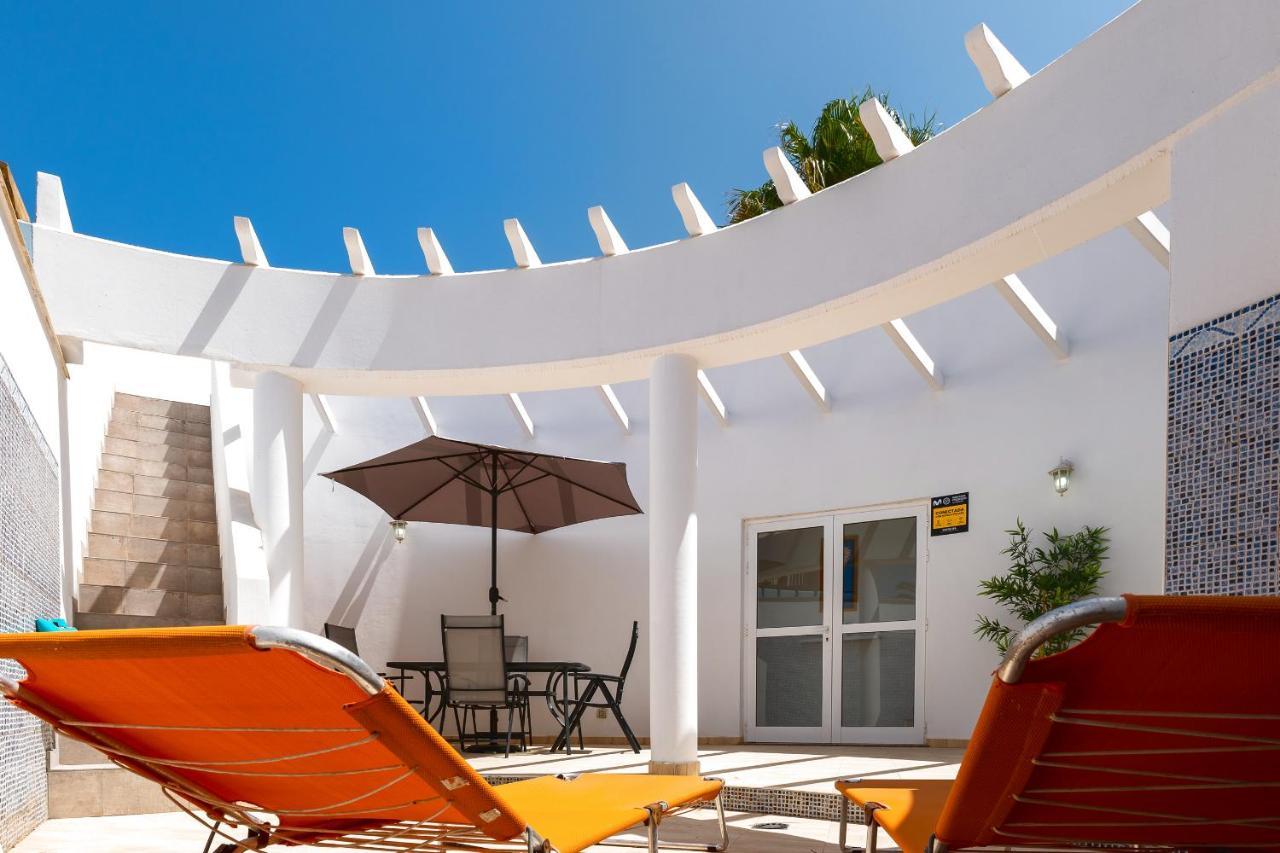 Casa Girasole Villa คอร์ราเลโฮ ภายนอก รูปภาพ