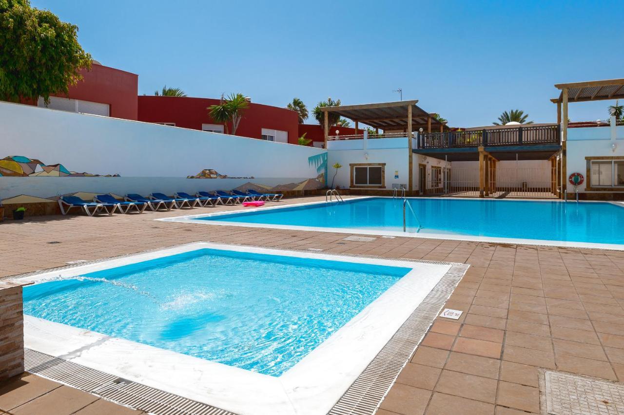 Casa Girasole Villa คอร์ราเลโฮ ภายนอก รูปภาพ
